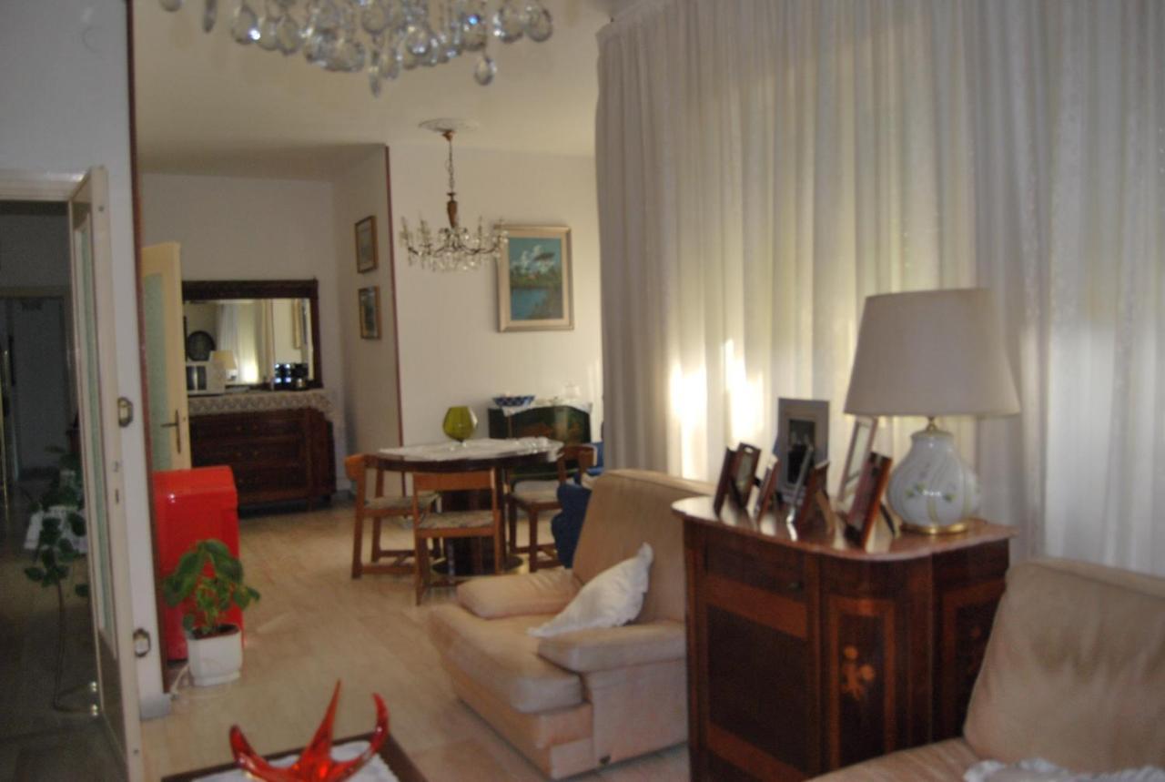 A Casa Di Lidia B&B 가에타 외부 사진